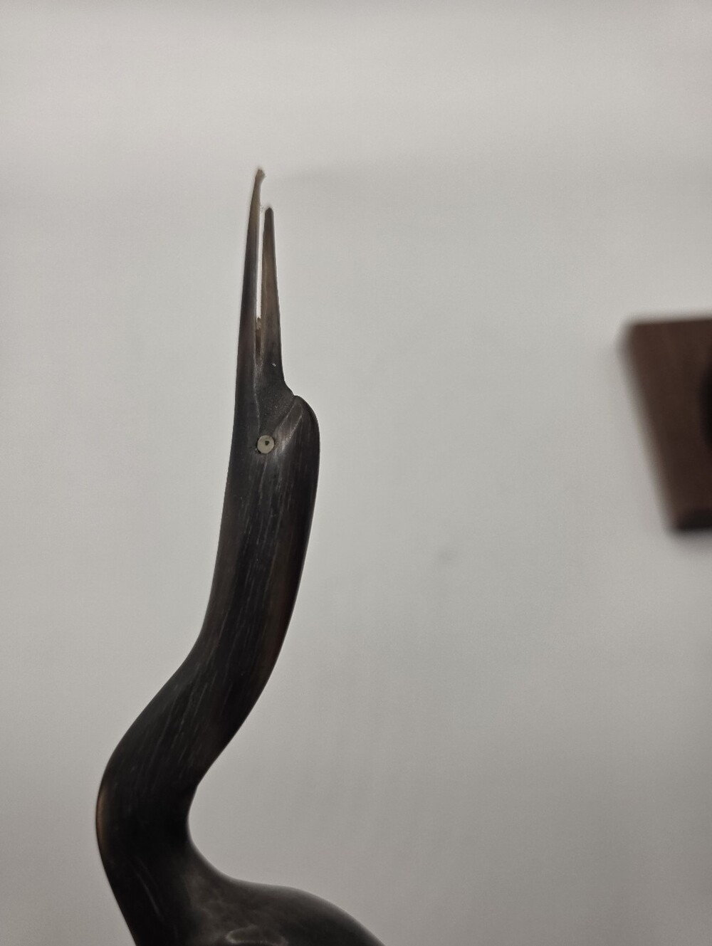Vintage Hand Carved Wood and Horn Heron Crane Sculptures in Dark Patina (Pair) - Picture 4 of 6